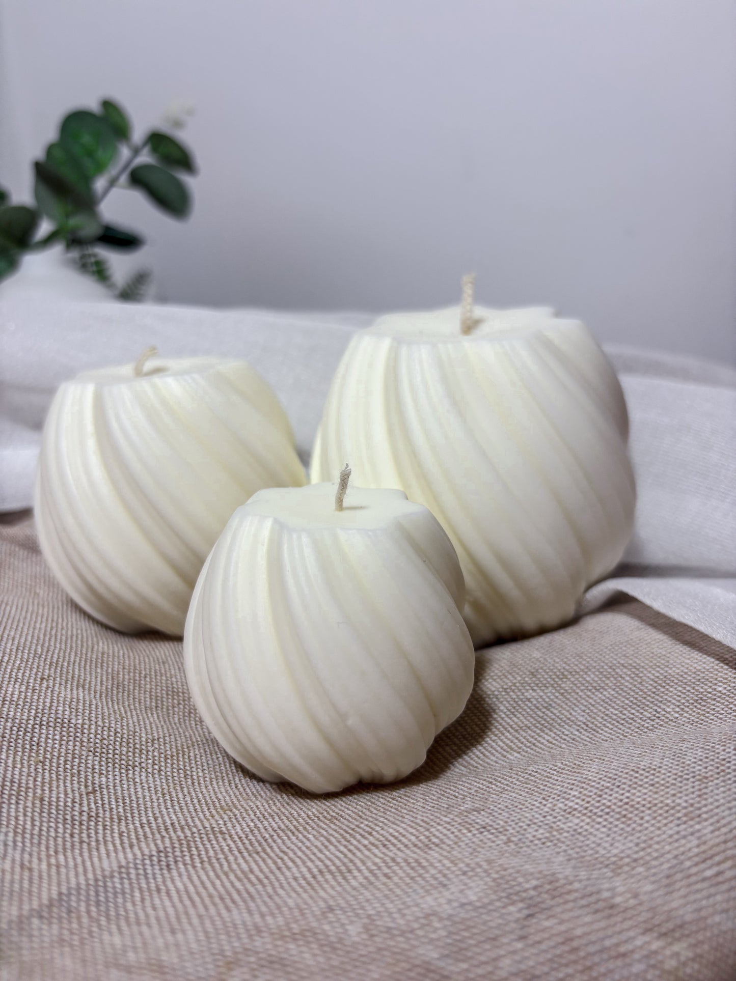 swirl sphere candles