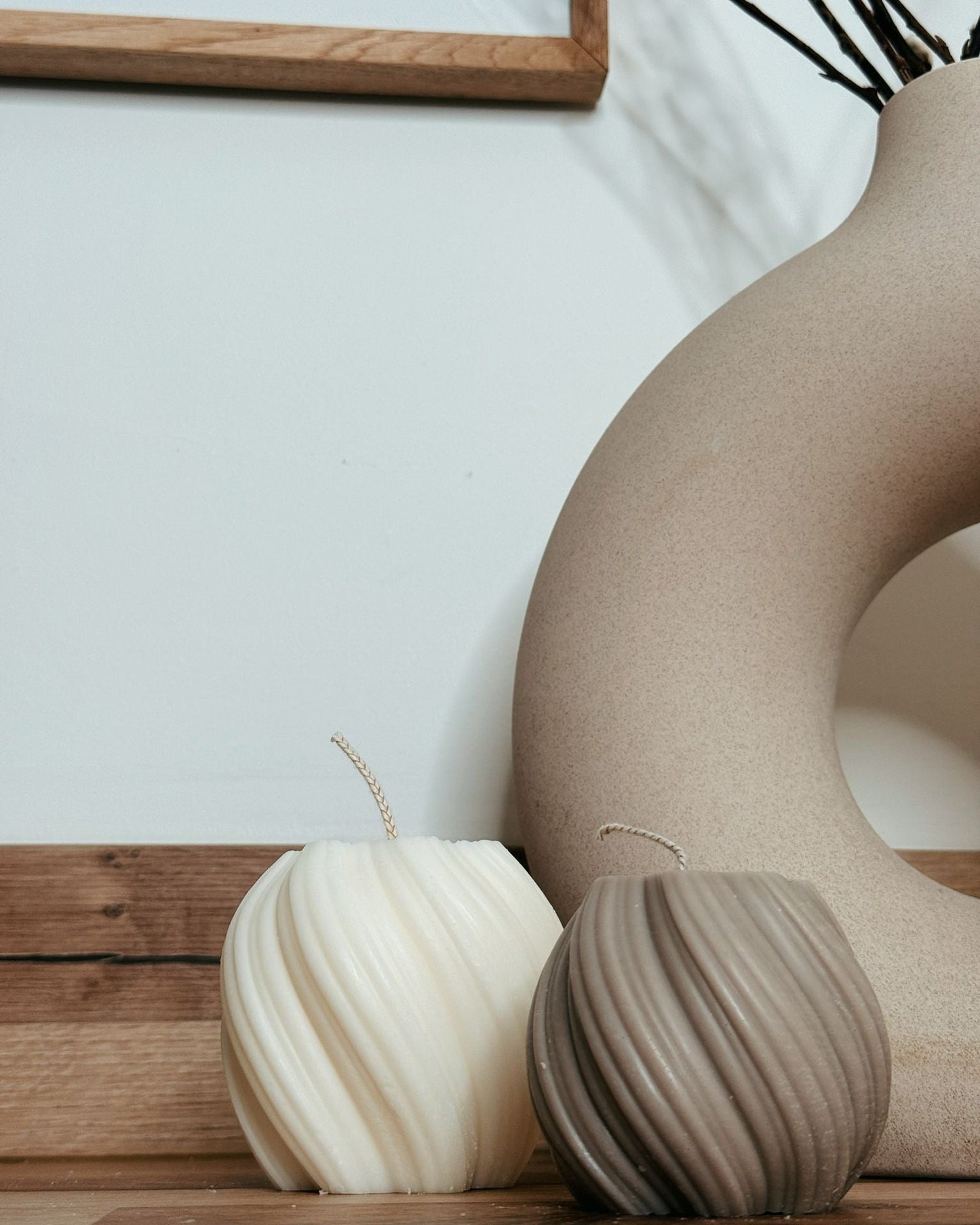 swirl sphere candles